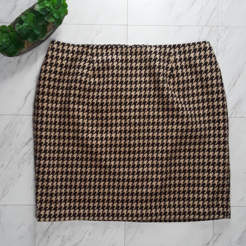 Talbots Black and Tan Houndstooth Pencil Skirt